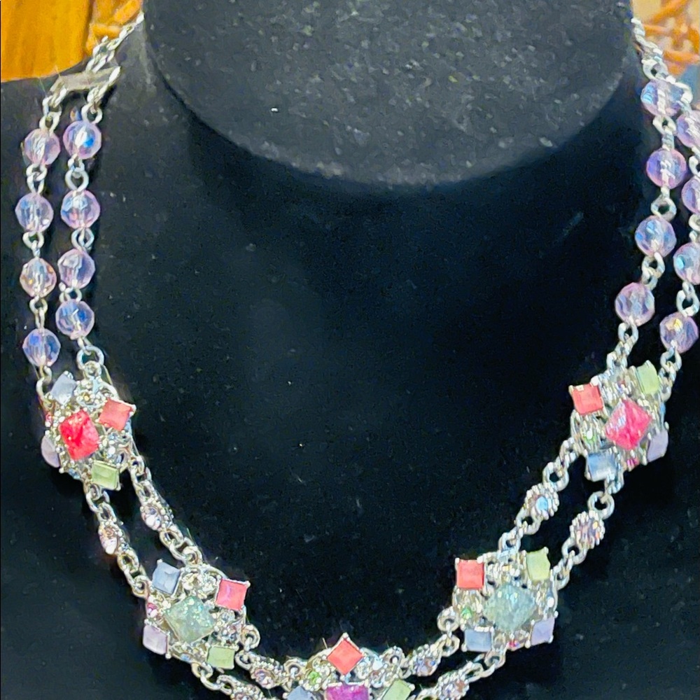 Used necklace and earrings by landau